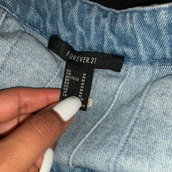 Pleated Jean Skirt - Picture 3 of 10